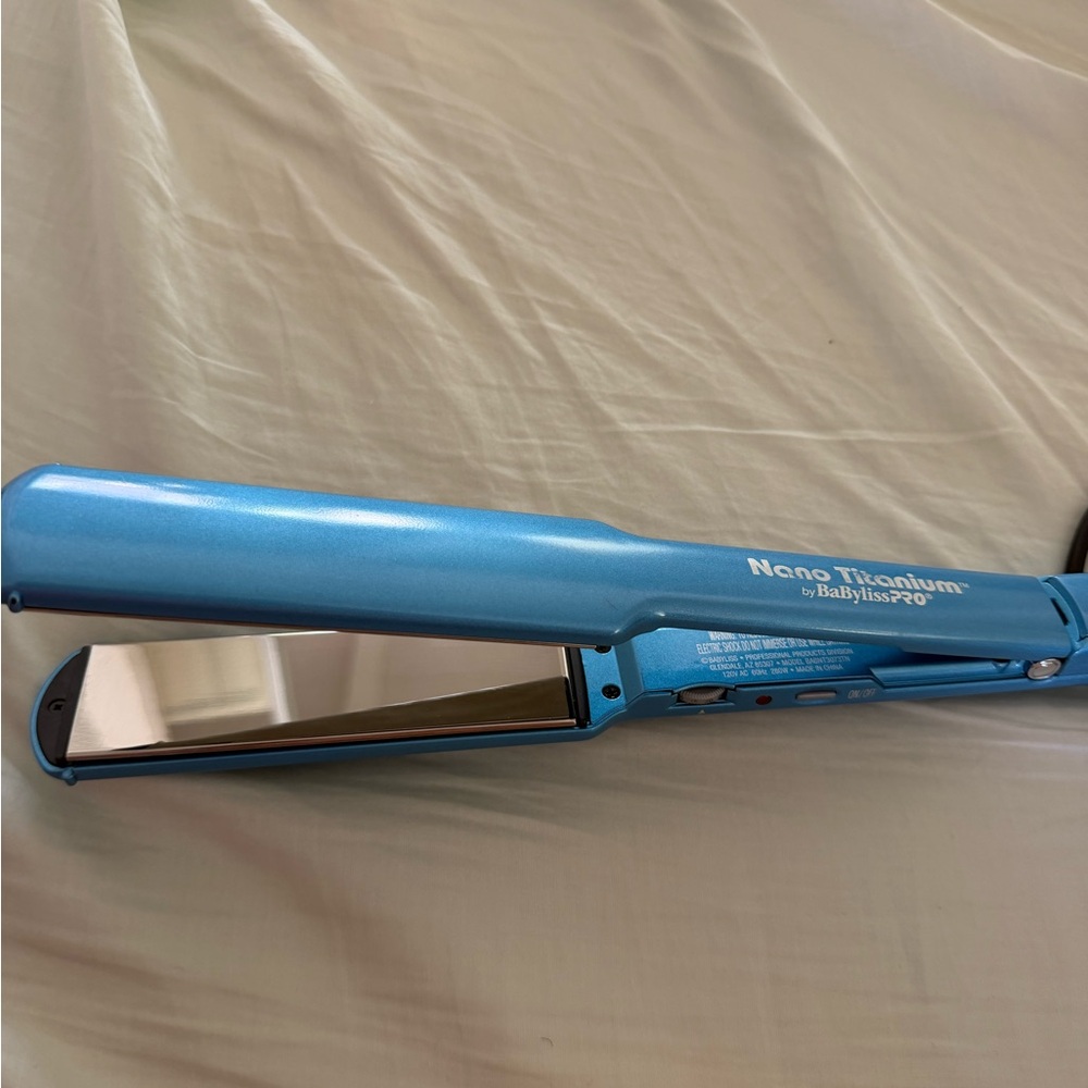 Babyblisspro Nano Titanium Hair Straightener